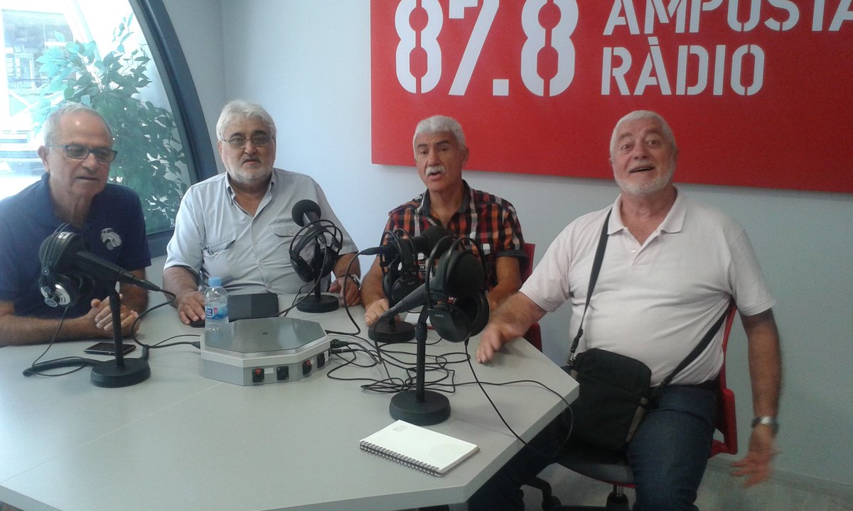 LA TERTÚLIA DE LA RADIO